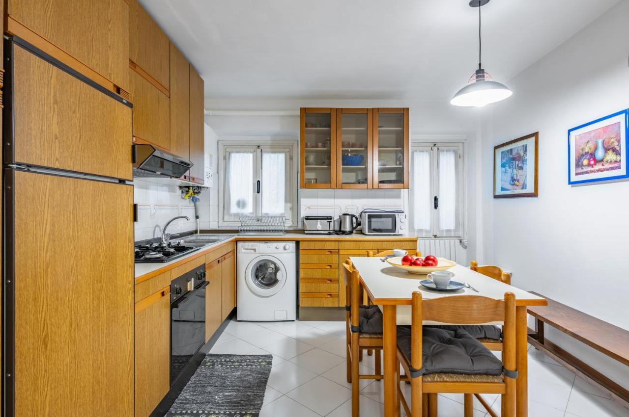 Sant'Ambrogio Central Apt: Your Florence Hideaway Bagian luar foto
